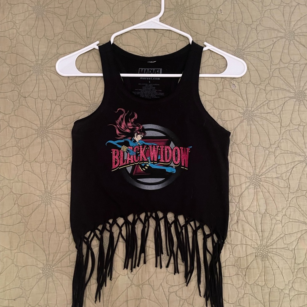 Cut crop top